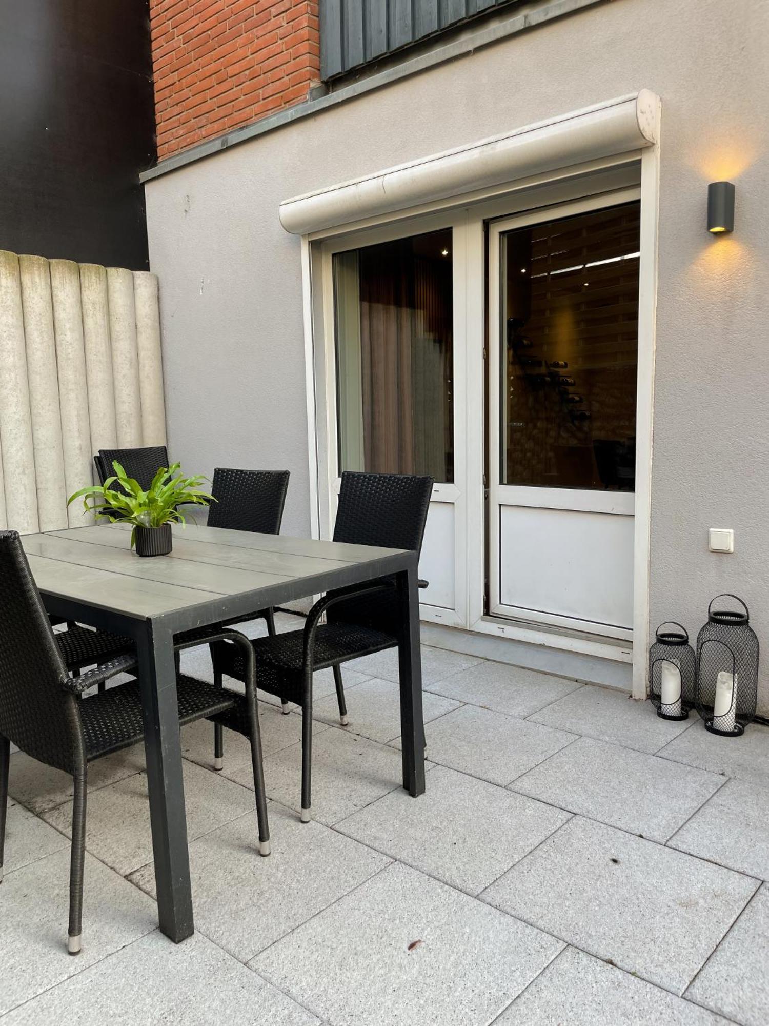 NY style entire apartment w/private cozy terrace Harrislee Extérieur photo